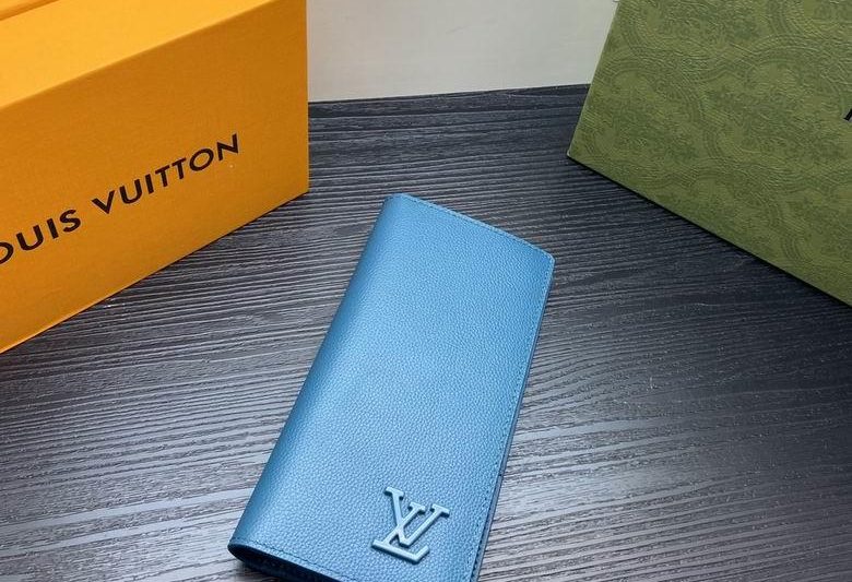 LV Replica Bags M81153 10X19X2cm  2colour