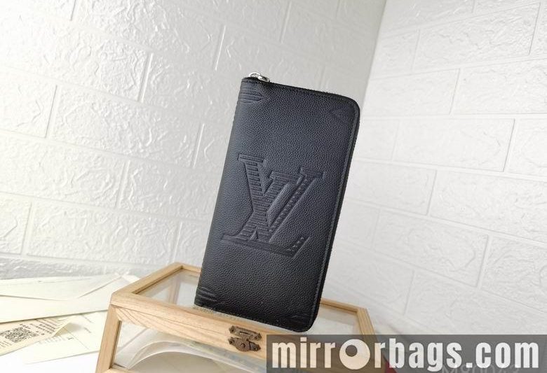 LV Replica Bags M80043 19X10cm