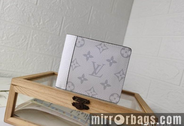 LV Replica Bags M30300 11.5X9cm  2colour