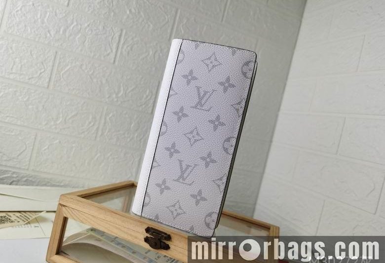 LV Replica Bags M30272 19X10cm  2colour