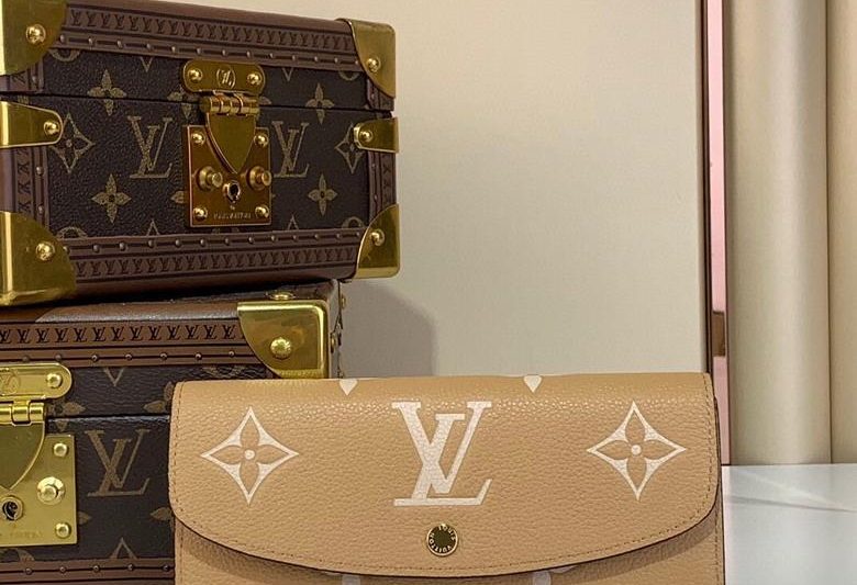 LV Replica Bags Emilie m12756 19x10x2cm