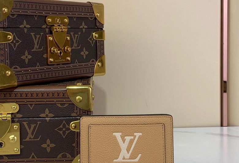 LV Replica Bags Clea M80151 12x9x3.5cm.