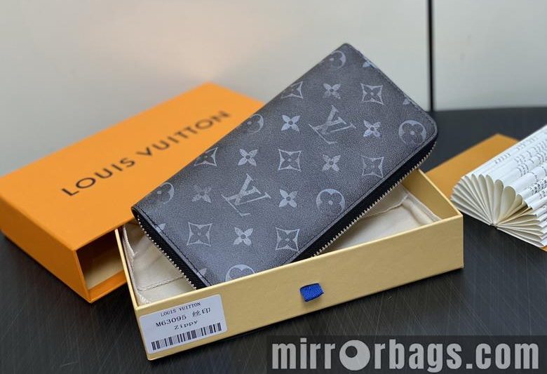 LV Replica Bags M63095 20x10cm