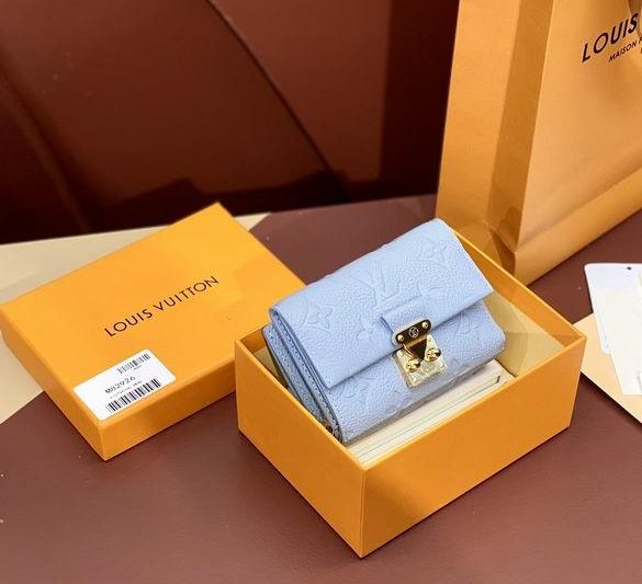 LV Replica Bags M82926 11.5X8.5X4cm  2colour