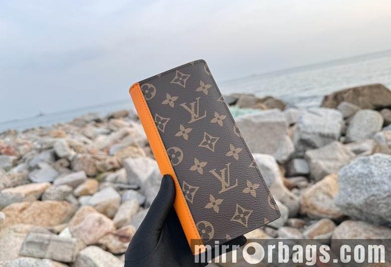 LV Replica Bags M82551 19X19X2cm