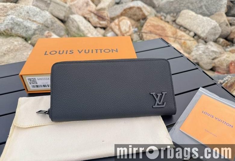 LV Replica Bags M80334 21X2.5X10cm