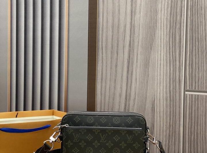 LV Replica Bags Trio M46340 25×18.5x7cm