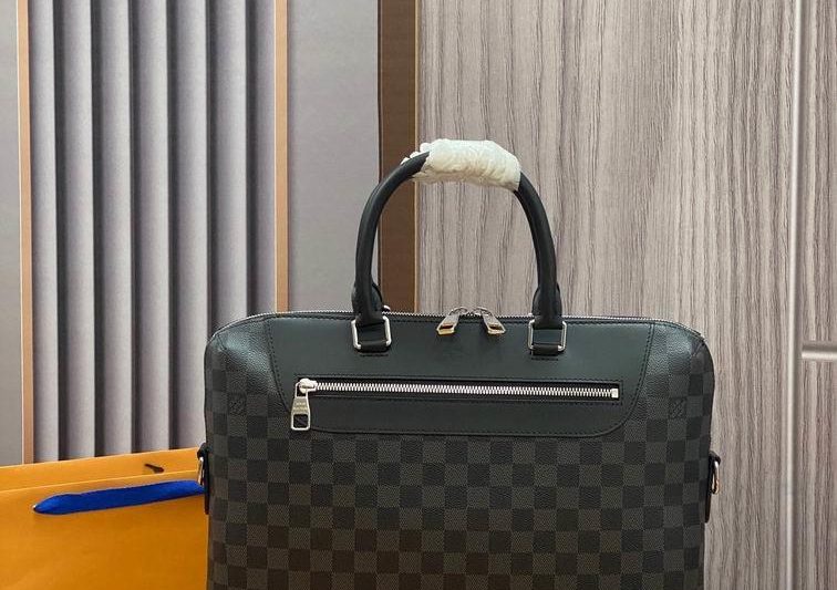 LV Replica Bags Porte-Documents Jour N48260 37x28x6cm