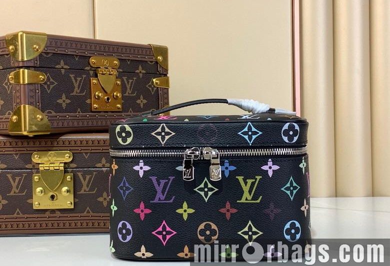 LV Replica Bags Nine m13747 20x14x13cm