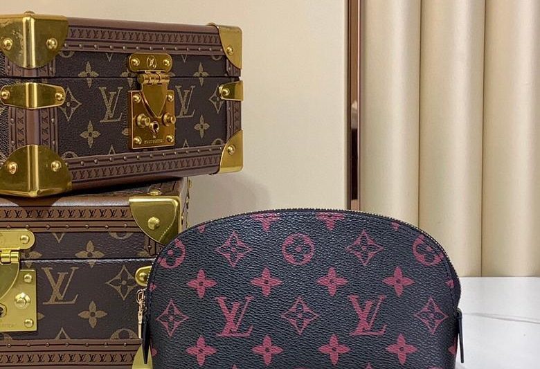 LV Replica Bags Pochette M47515 19x12x6cm