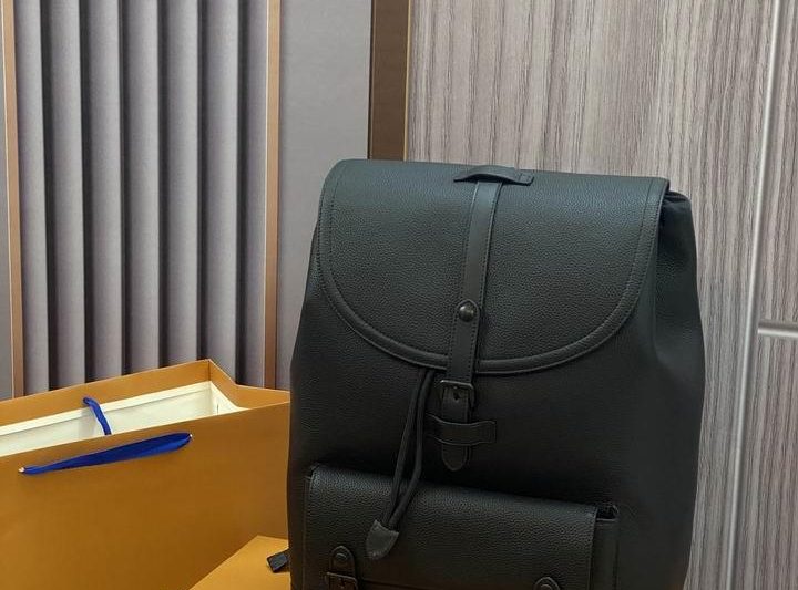 LV Replica Bags M58644 30x42x17cm