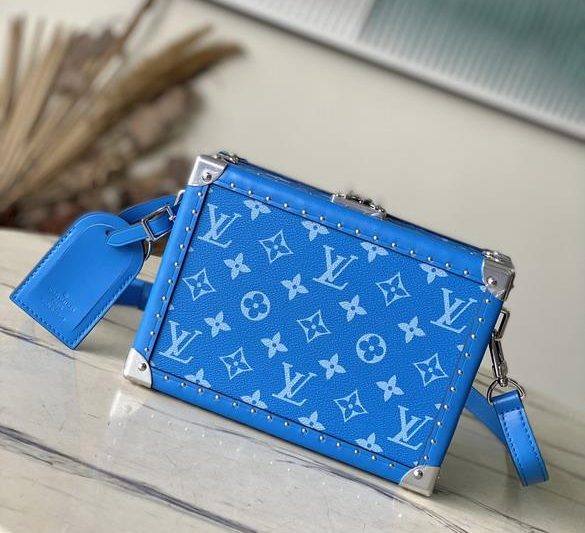 LV Replica Bags Clutch M10611 24×16.5x8cm