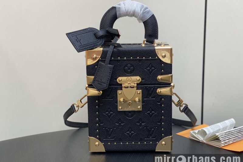 LV Replica Bags The Camera M10079 16x13x7.5cm