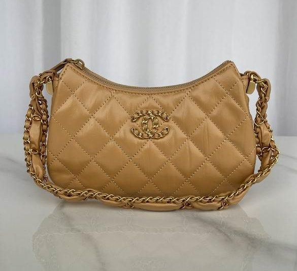 Chanel Replica Bags 3647 20X13X5cm BL 2colour