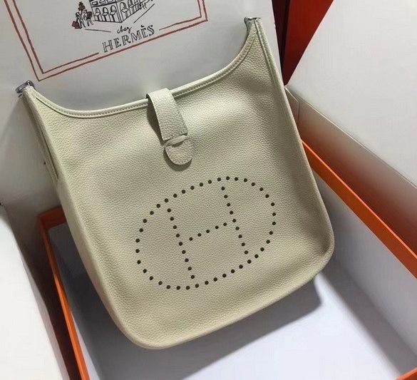 Hermes Replica Bags Herme Evelyne 28x30x9cm 080505 AM-2