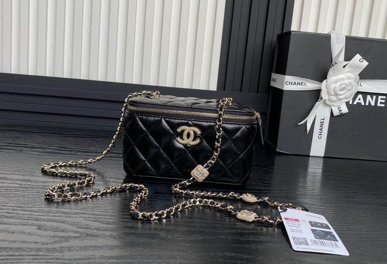 Chanel Replica Bags AP4301 17cm BL 1