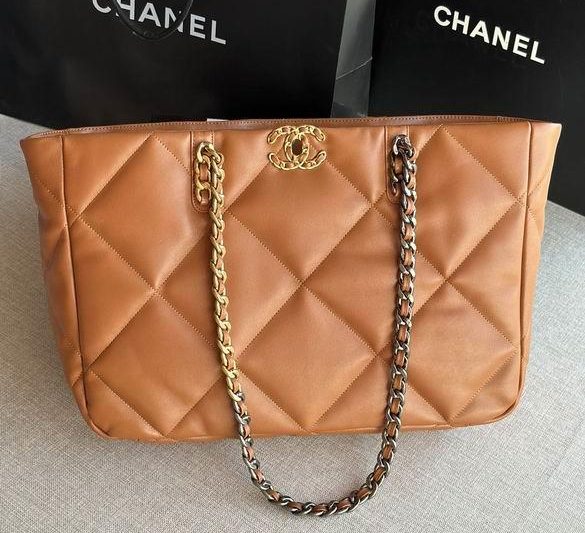 Chanel Replica Bags AS366 24x41x10cm AL 4