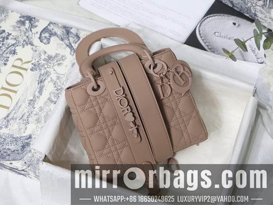 Dior Replica Bags Ultra-matte M8013 20cm wz