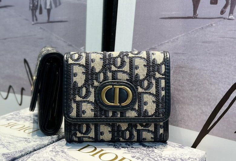Dior Replica Bags S2057 10×8.5x2cm CC