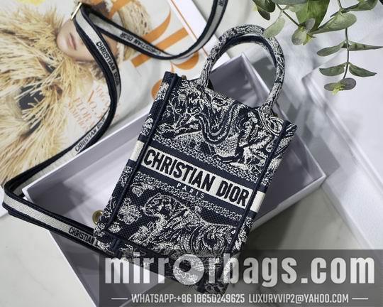 Dior Replica Bags Mini tote M1286 13.5x5x18cm yz