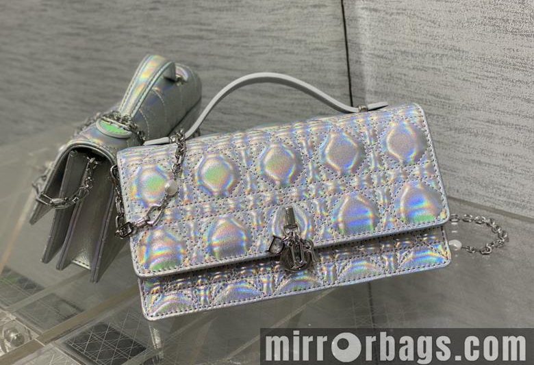 Dior Replica Bags 0604 21x11x5cm wo3