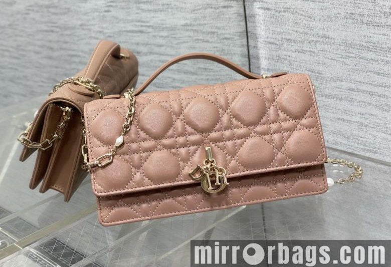 Dior Replica Bags 0604 21x11x5cm wo2