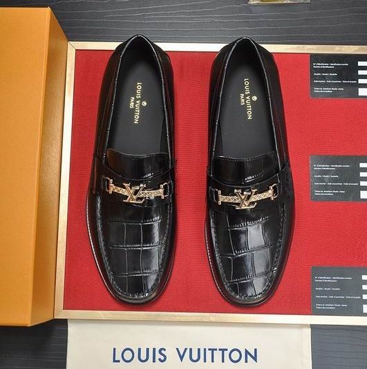 LV Replica Shoes LV size 38-45 hnh0337