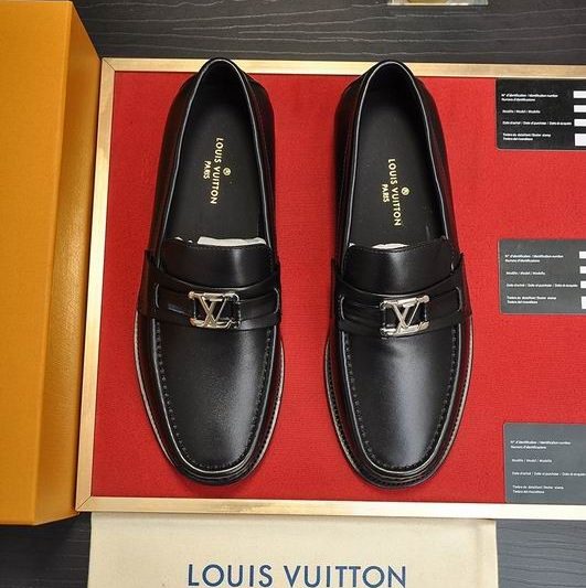 LV Replica Shoes LV size 38-45 hnh0334