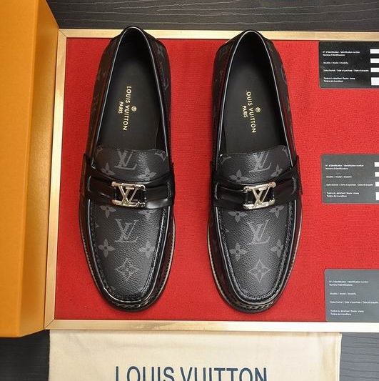 LV Replica Shoes LV size 38-45 hnh0328