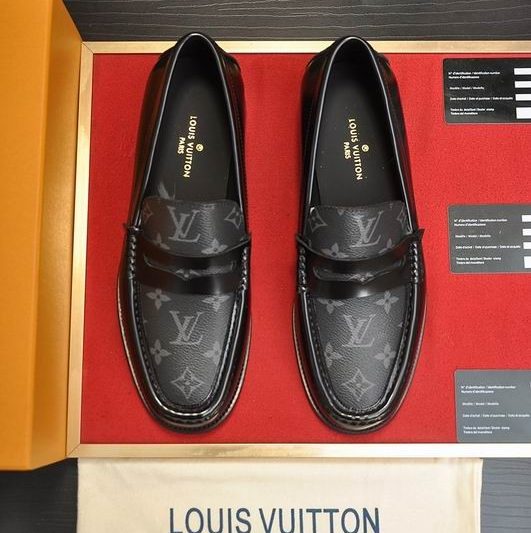 LV Replica Shoes LV size 38-45 hnh0326