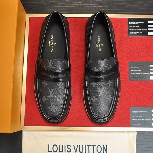 LV Replica Shoes LV size 38-45 hnh0325