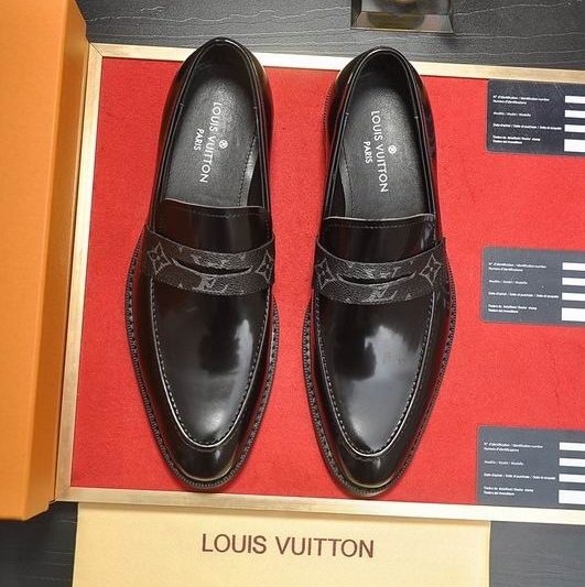 LV Replica Shoes LV size 38-45 hnh0312