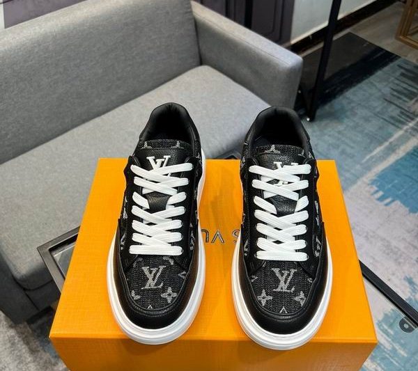 LV Replica Shoes LV size 39-45 hnh0324