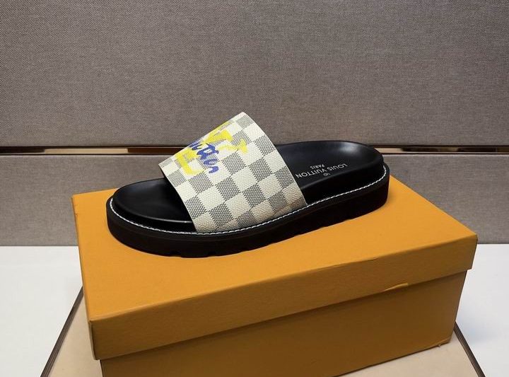 LV Replica Shoes LV size 38-44 hnh0309