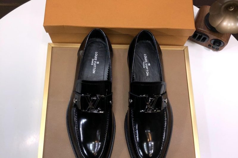LV Replica Shoes LV size 38-45 hnh0228