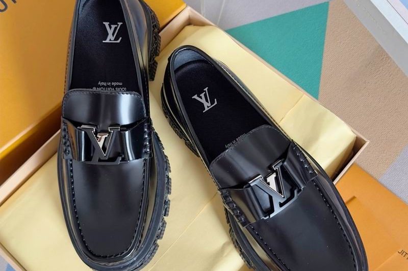 LV Replica Shoes LV size 38-45 4cm mnf1006
