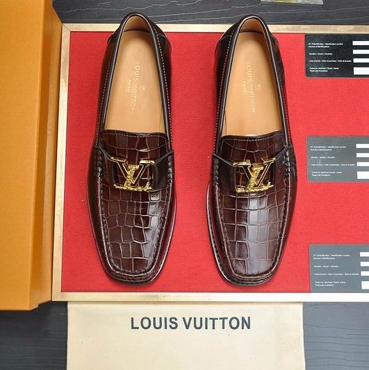 LV Replica Shoes LV size 38-45 mnf0740