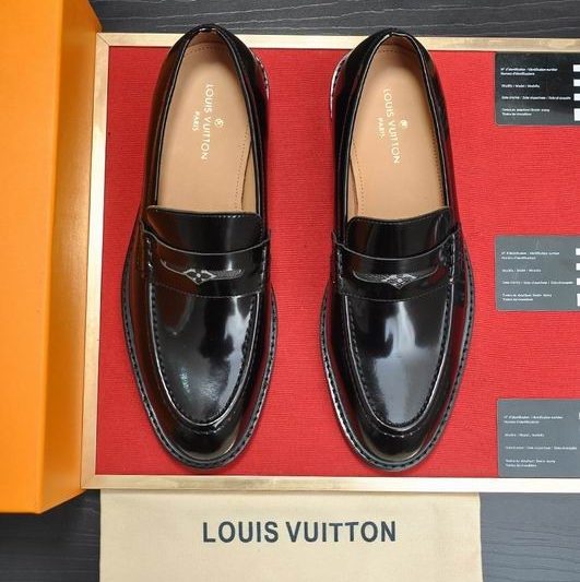 LV Replica Shoes LV size 38-45 mnf0735