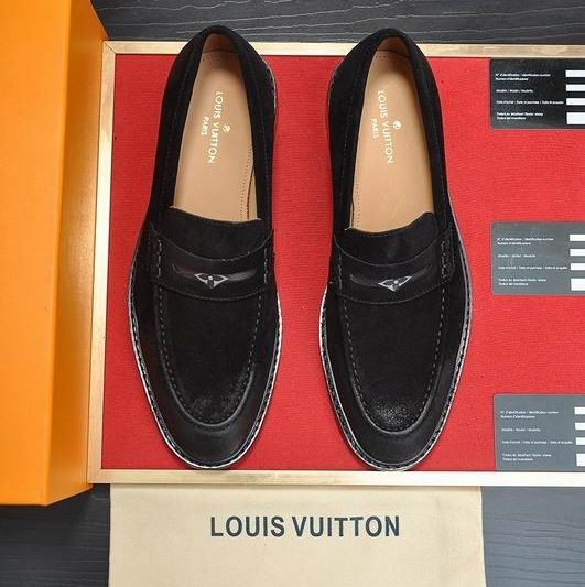 LV Replica Shoes LV size 38-45 mnf0732