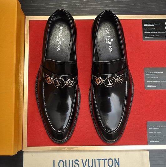LV Replica Shoes LV size 38-45 mnf0715