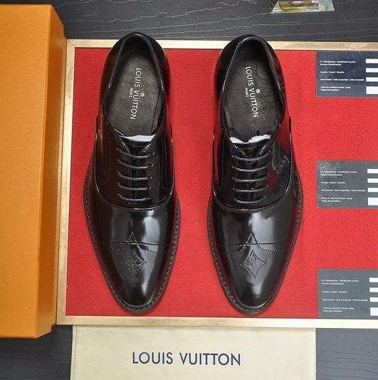 LV Replica Shoes LV size 38-45 mnf0666