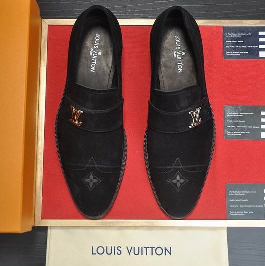 LV Replica Shoes LV size 38-45 mnf0661