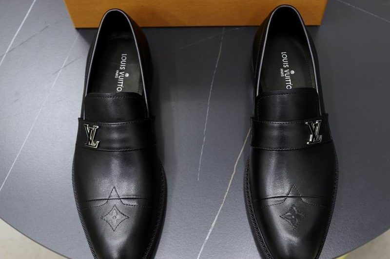 LV Replica Shoes LV size 38-45 mnf0647