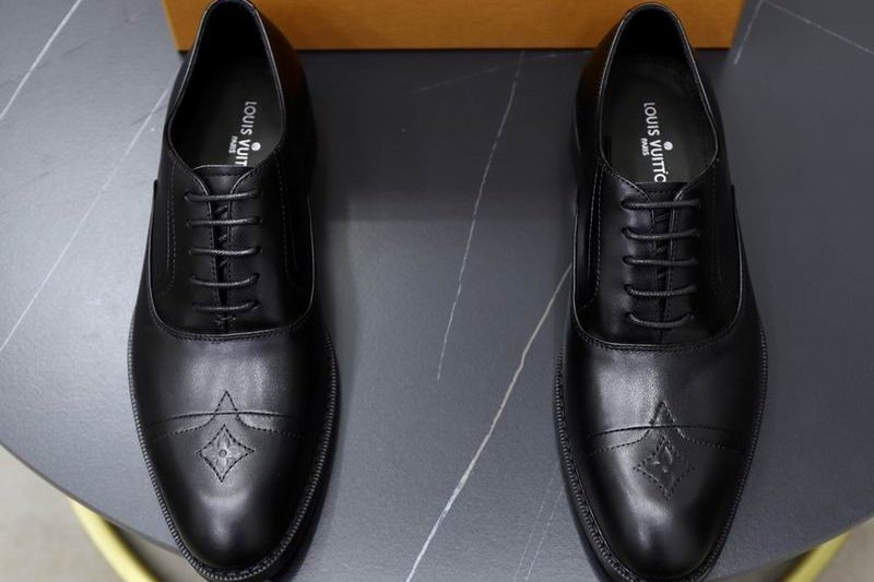 LV Replica Shoes LV size 38-45 mnf0644