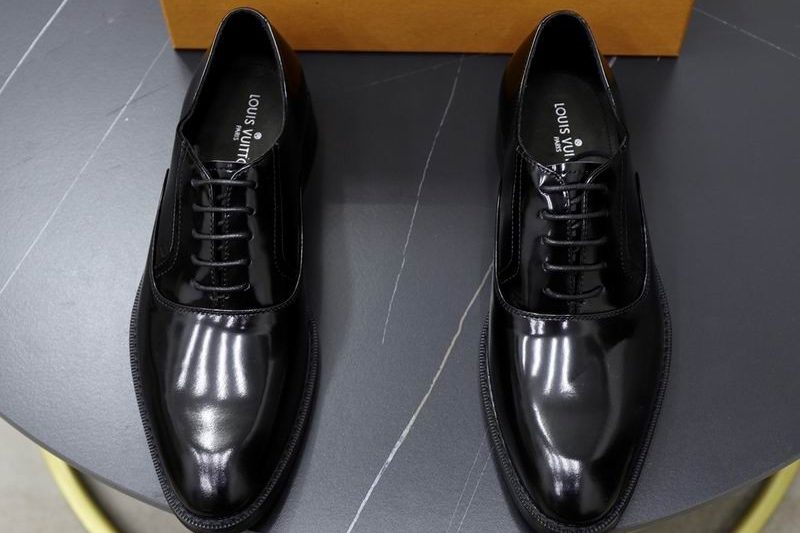 LV Replica Shoes LV size 38-45 mnf0642