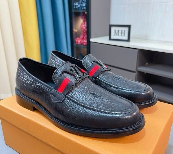 LV Replica Shoes LV size 38-44  mnf0621