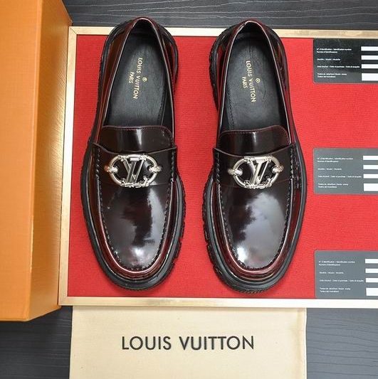 LV Replica Shoes LV size 38-45 mnf0618