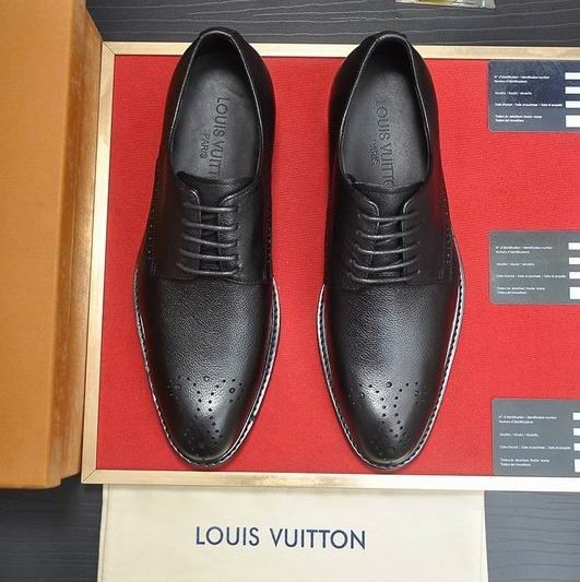 LV Replica Shoes LV size 38-45 mnf0611