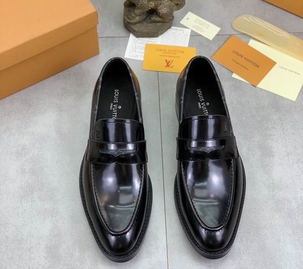 LV Replica Shoes LV size 38-46 mnf0575