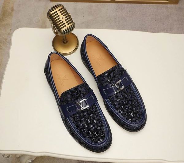 LV Replica Shoes LV size 38-44 mnf0551